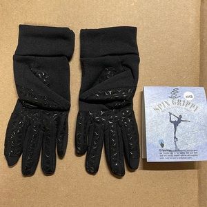 Skate gloves spin grippy